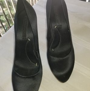 *PRE LOVED* BCBG Maxazria Black Satin Heels